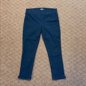 NYDJ Lift Tuck Technology Pull-On Skinny Jeans – Size 10 excellent condition